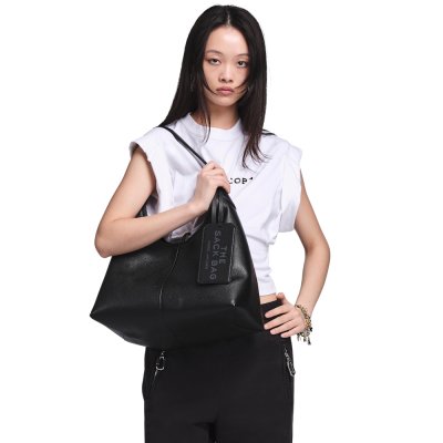 THE BELTED SACK BAG